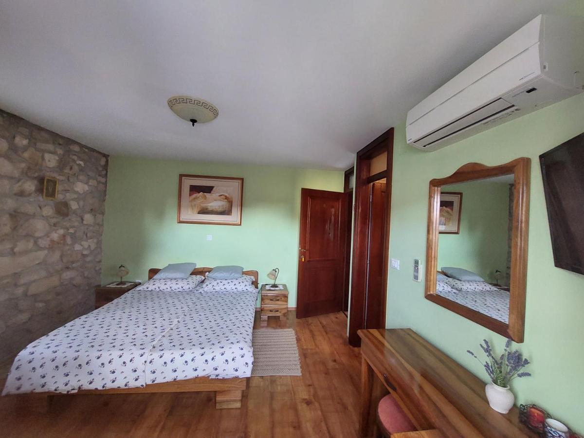 Guest house Paola Primošten Extérieur photo