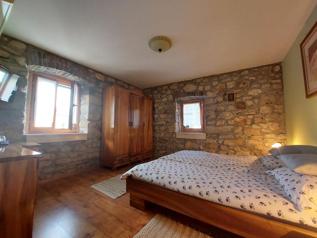 Guest house Paola Primošten Extérieur photo