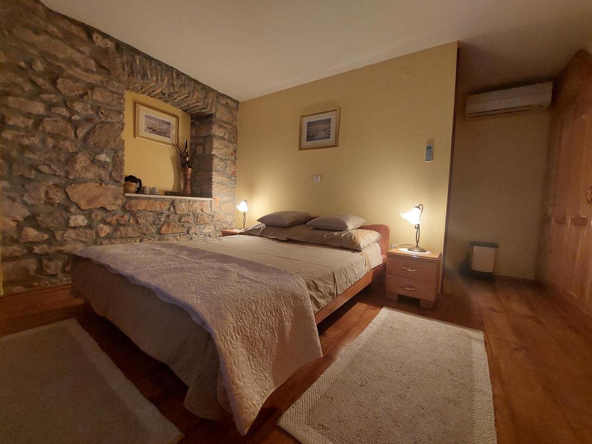 Guest house Paola Primošten Extérieur photo